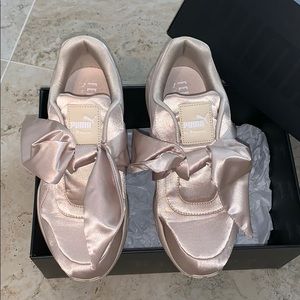 PUMA SNEAKERS FENTY RIHANNA *BOW*